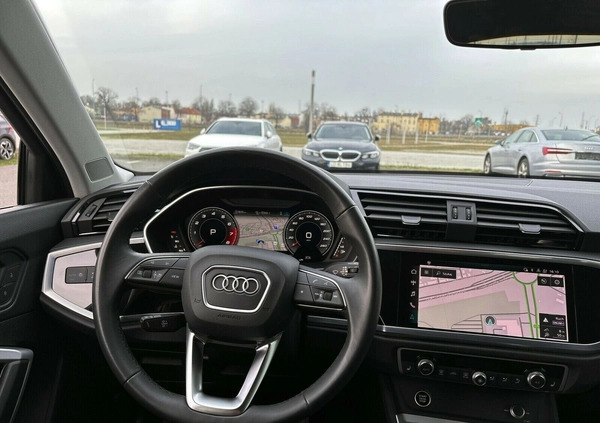 Audi Q3 cena 156900 przebieg: 20121, rok produkcji 2023 z Radków małe 301